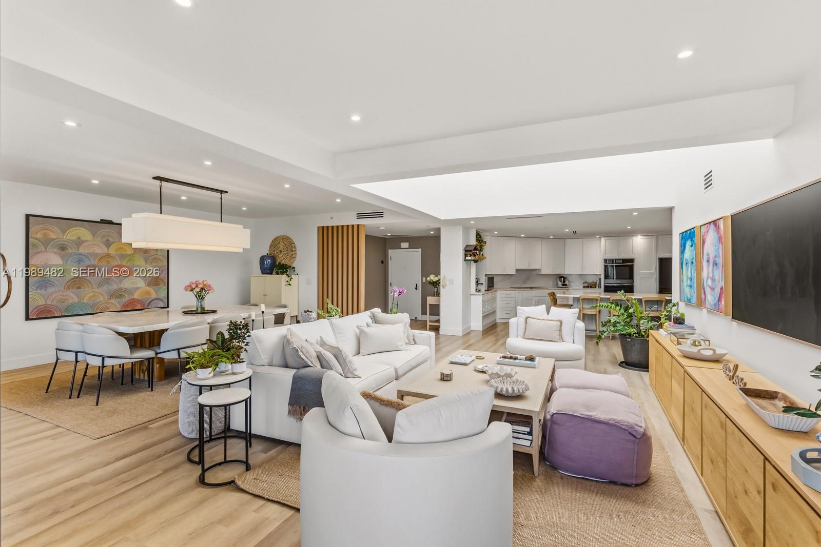 151 Crandon Blvd #1222 Key Biscayne, FL 33149