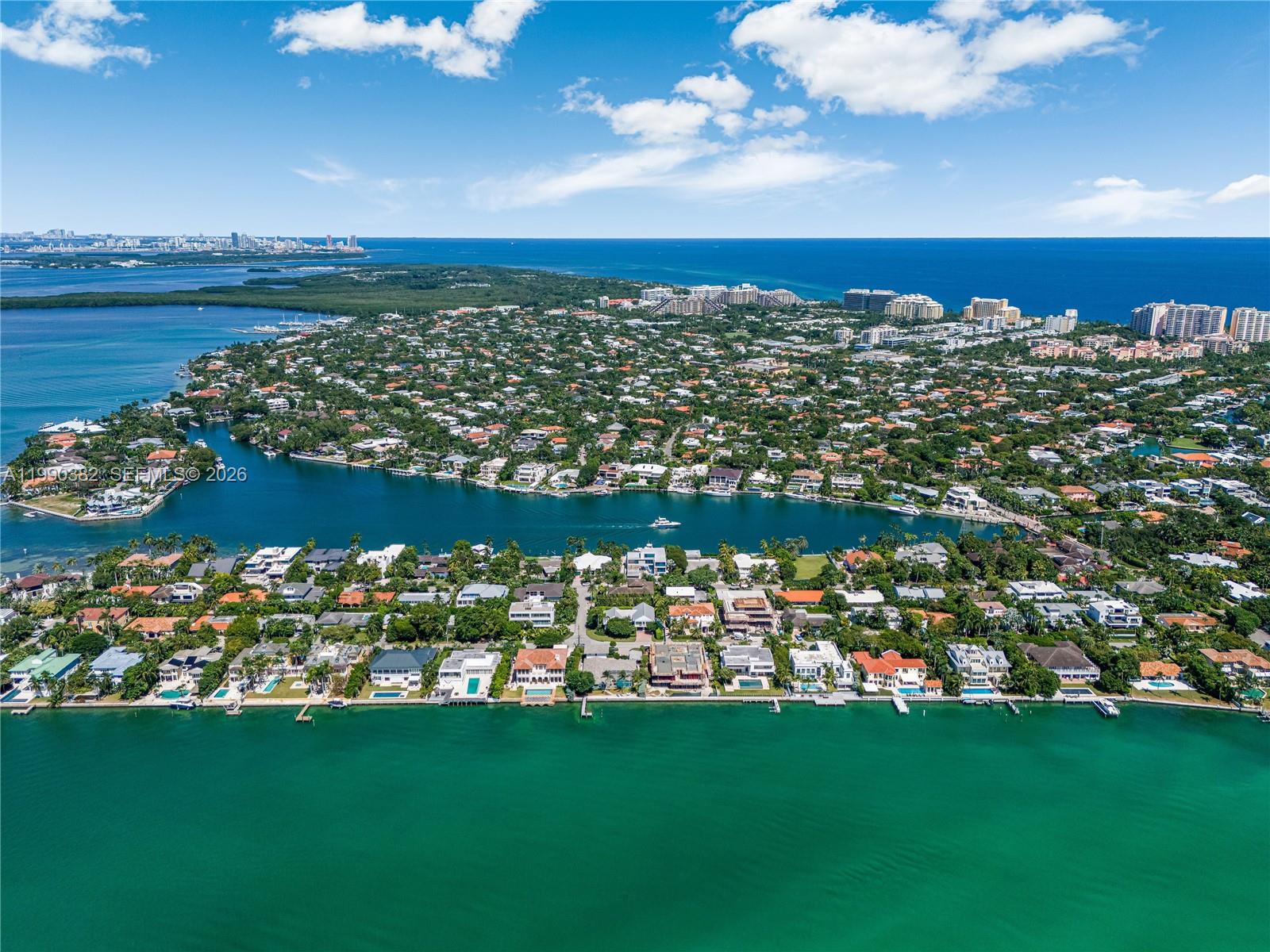 640 S Mashta Key Biscayne, FL 33149