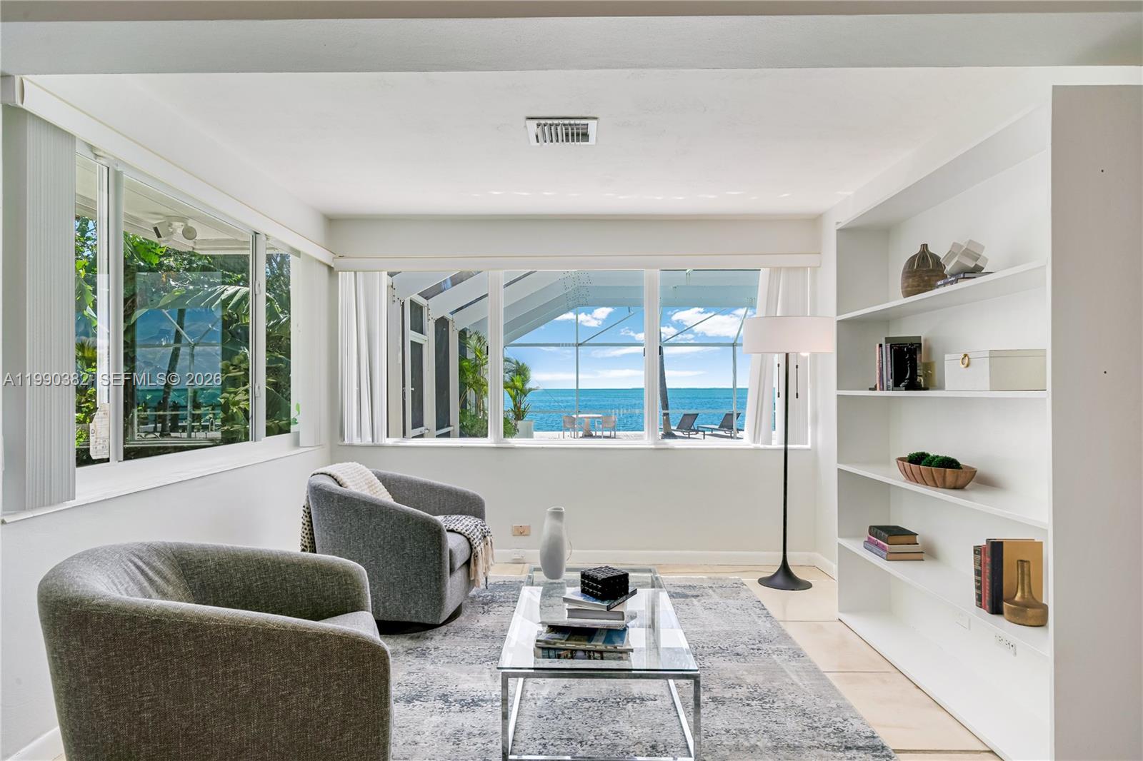 640 S Mashta Dr Key Biscayne, FL 33149