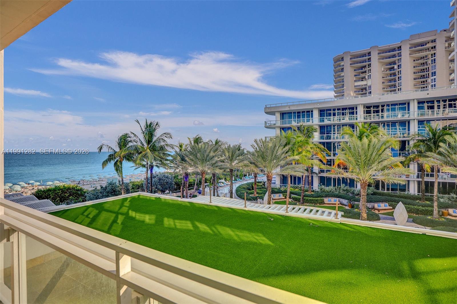 image The Carillon Center Tower10