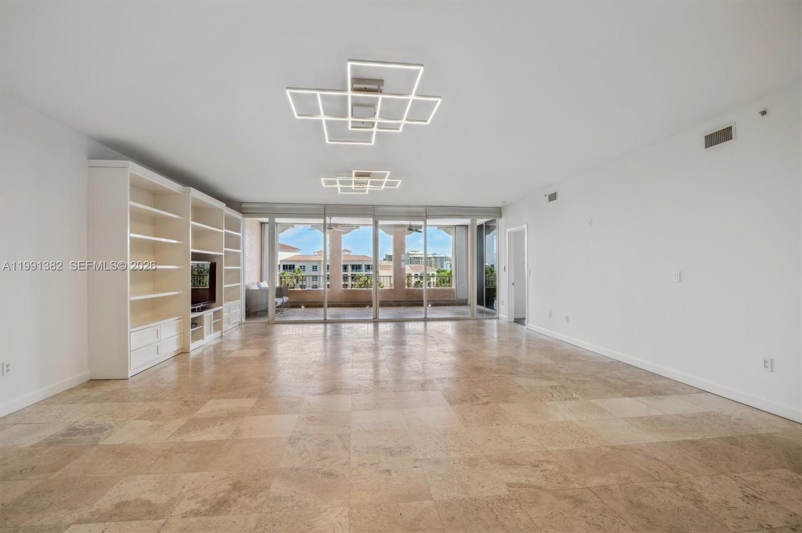 733 Crandon Blvd #PH-5