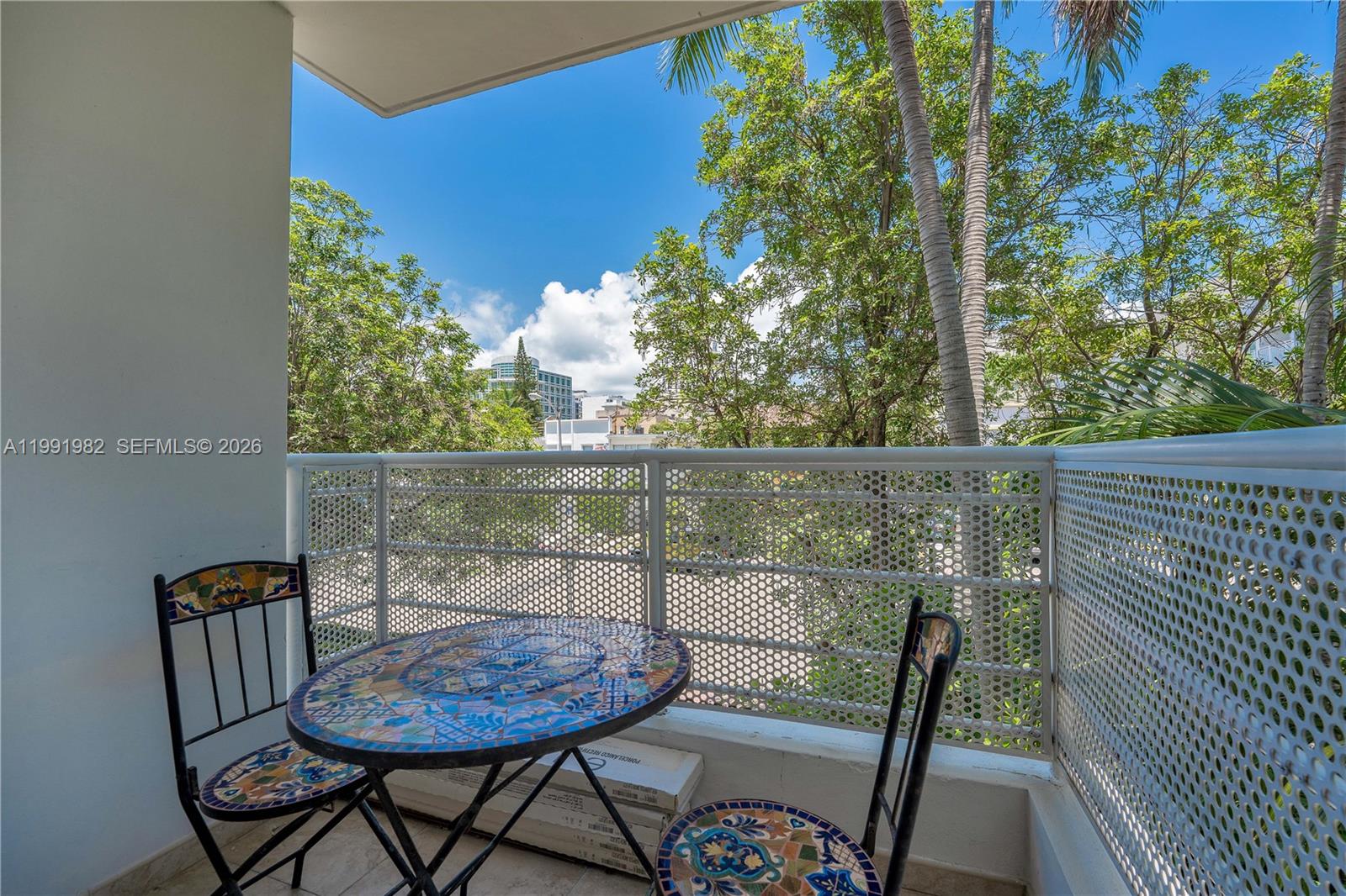 1532 Drexel Ave #202 Miami Beach, FL 33139