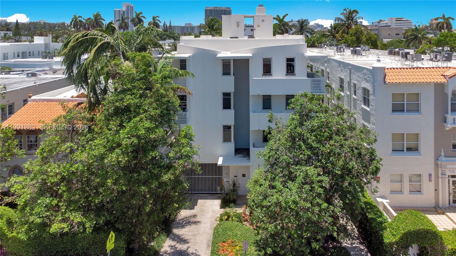 1532 Drexel Ave #202 Miami Beach, FL 33139
