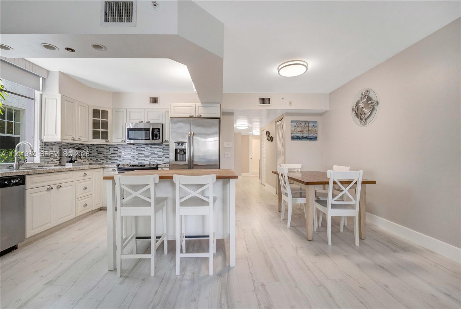 1532 Drexel Ave #202 Miami Beach, FL 33139