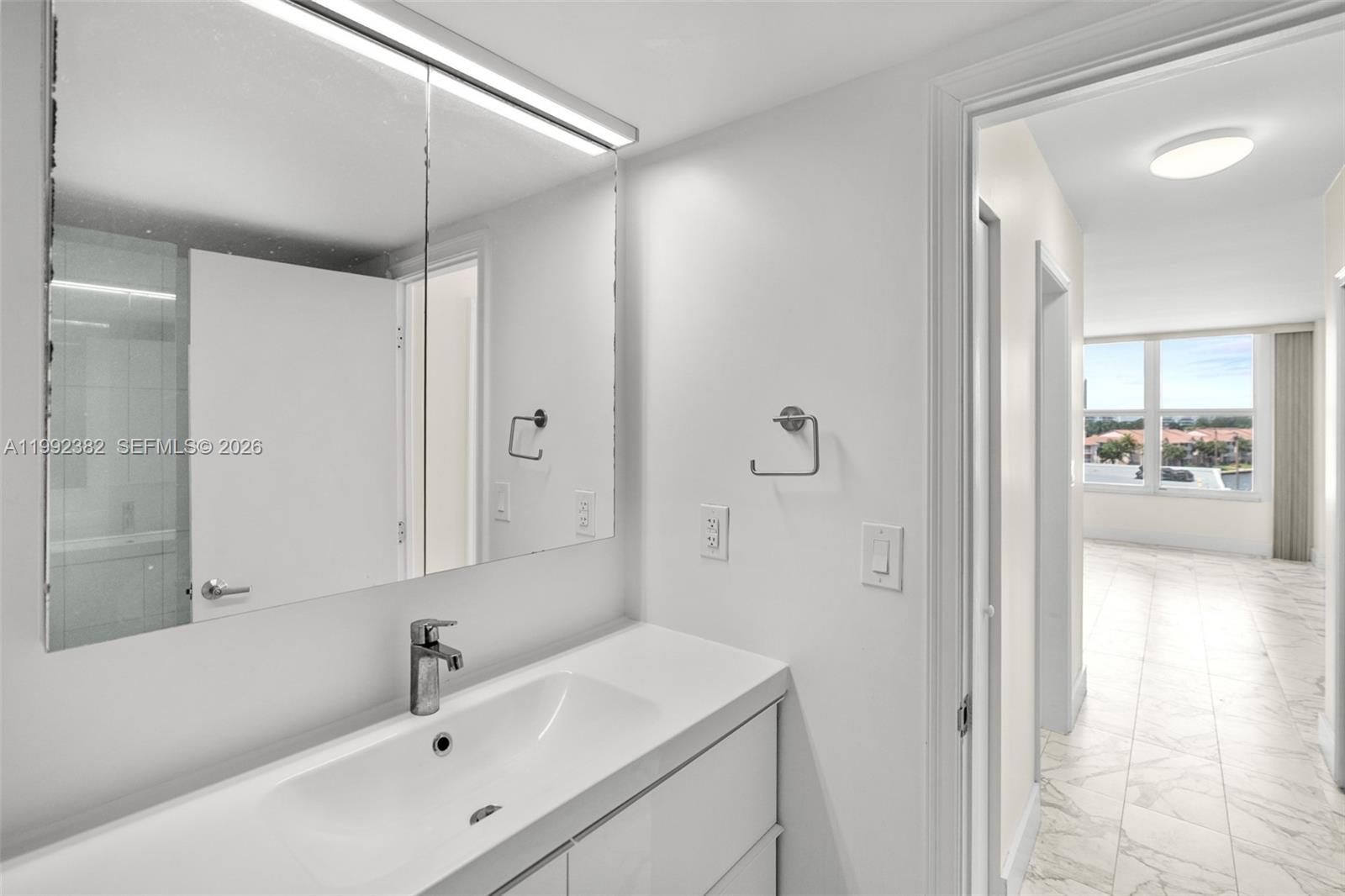 3800 S Ocean Dr #522 Hollywood, FL 33019