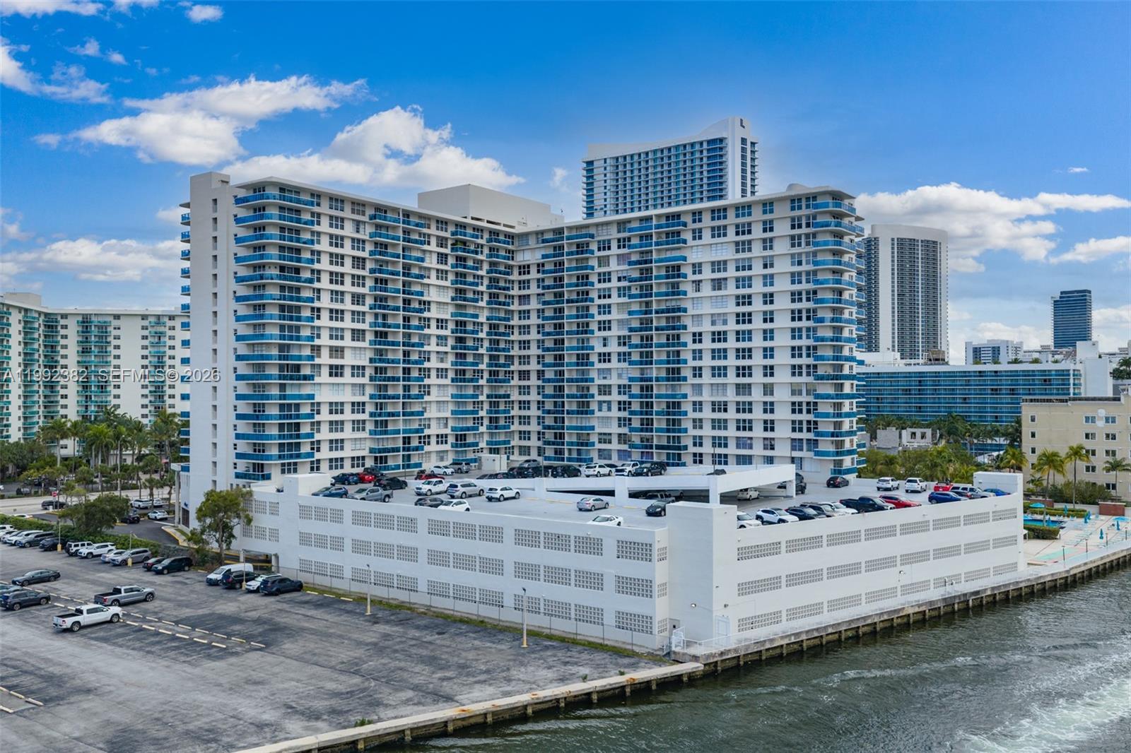 3800 S Ocean Dr #522 Hollywood, FL 33019