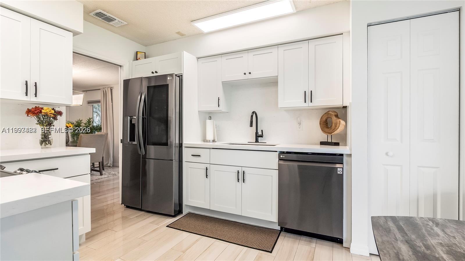 7101 NW 40th St Coral Springs, FL 33065