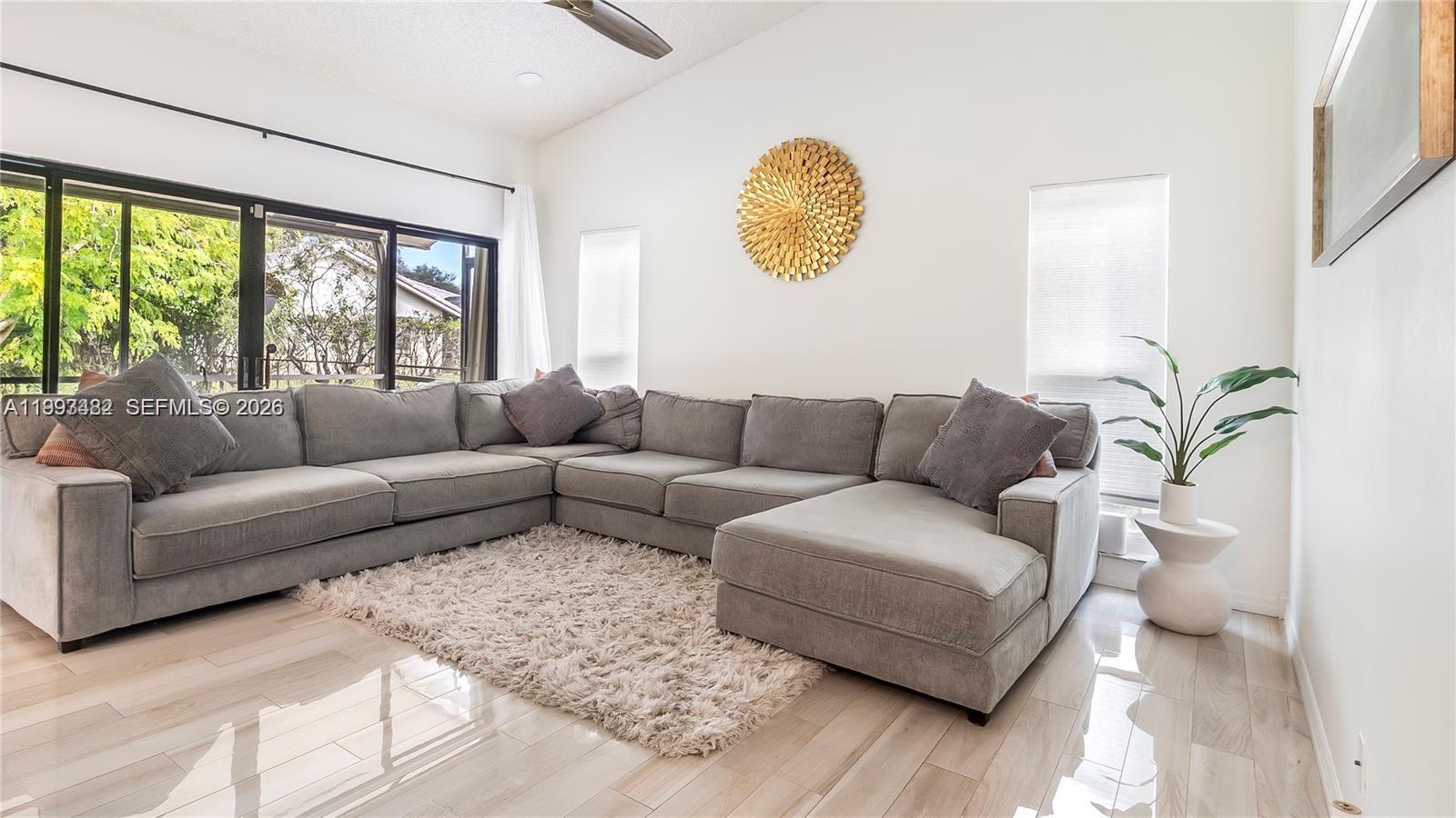 7101 NW 40th St Coral Springs, FL 33065