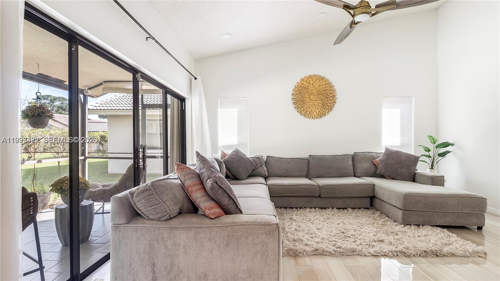 7101 NW 40th St Coral Springs, FL 33065