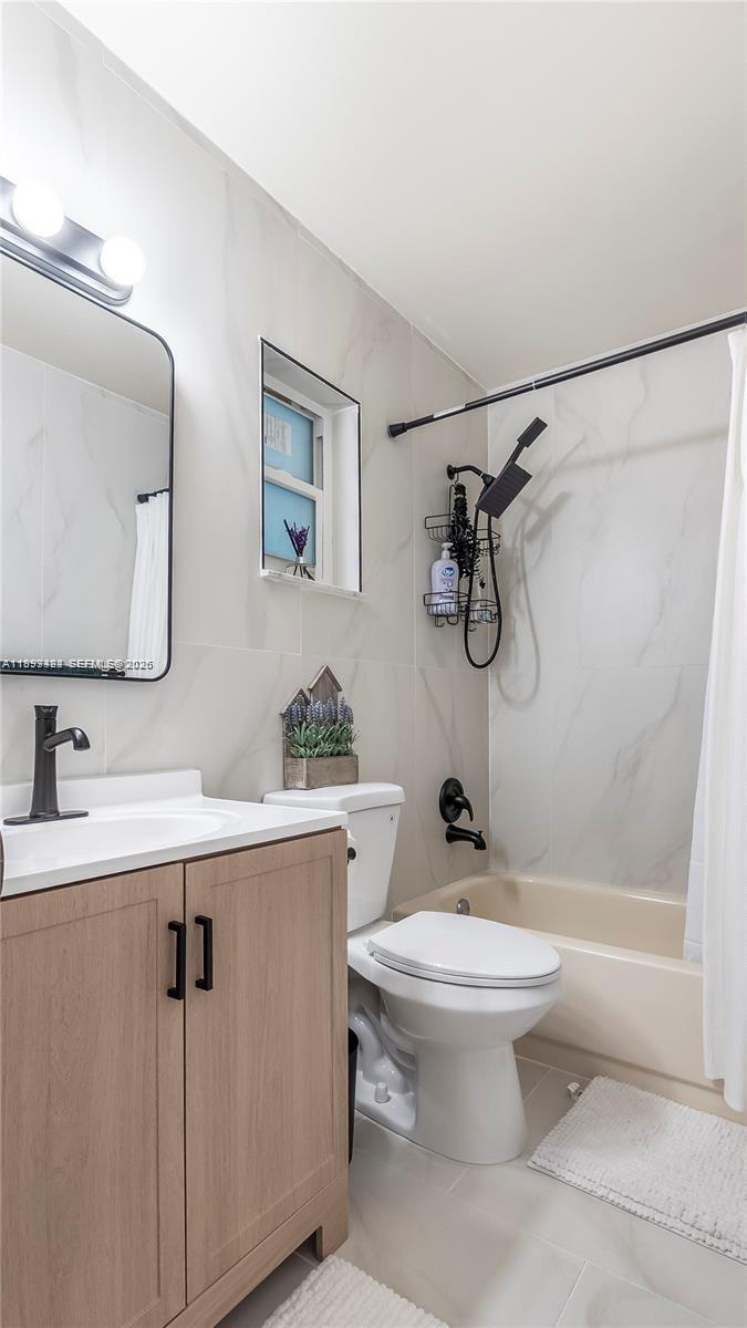 7101 NW 40th St Coral Springs, FL 33065