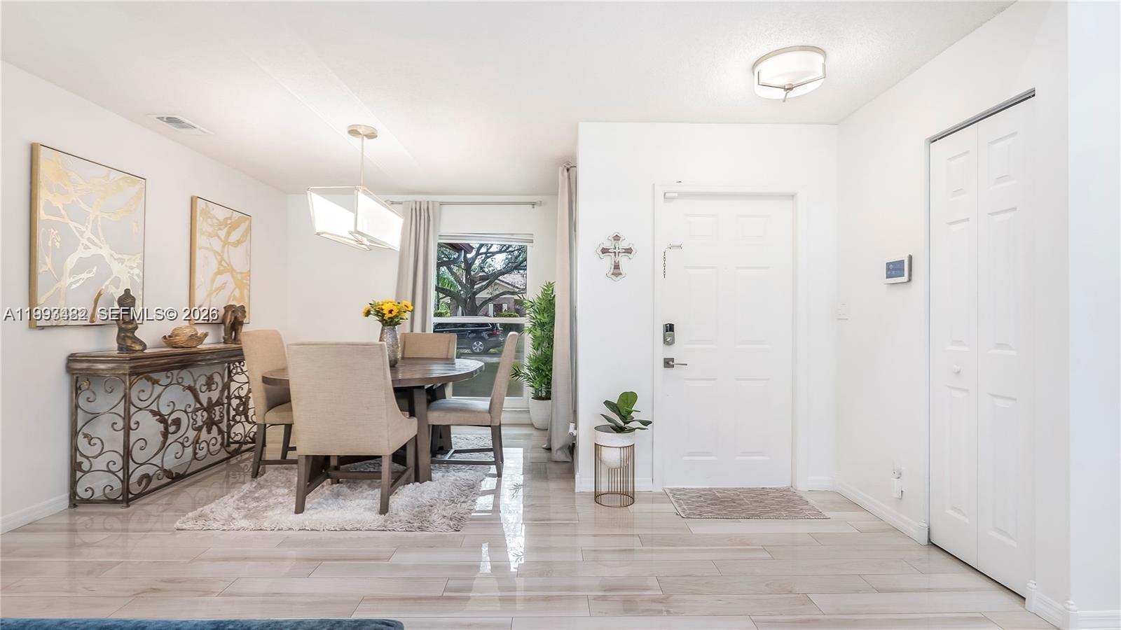 7101 NW 40th St Coral Springs, FL 33065