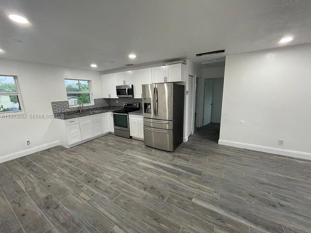 3906 SW 12th Ct #1-4