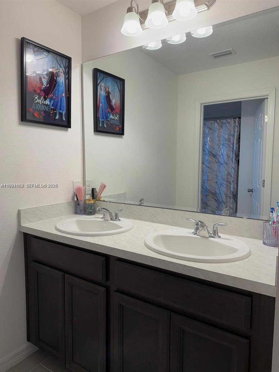 425 Tortugas St Other, FL 33844