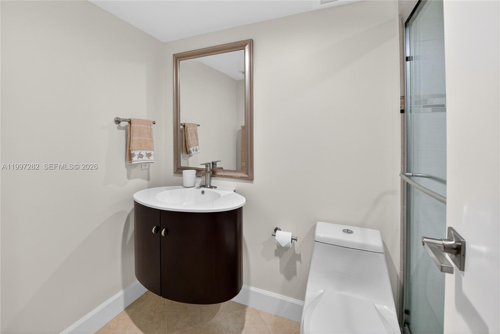 7601 E Treasure Dr #1119 North Bay Village, FL 33141