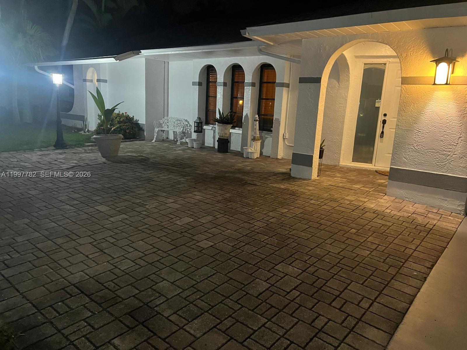 251 SW 22th Pl Cape Coral, FL 33991