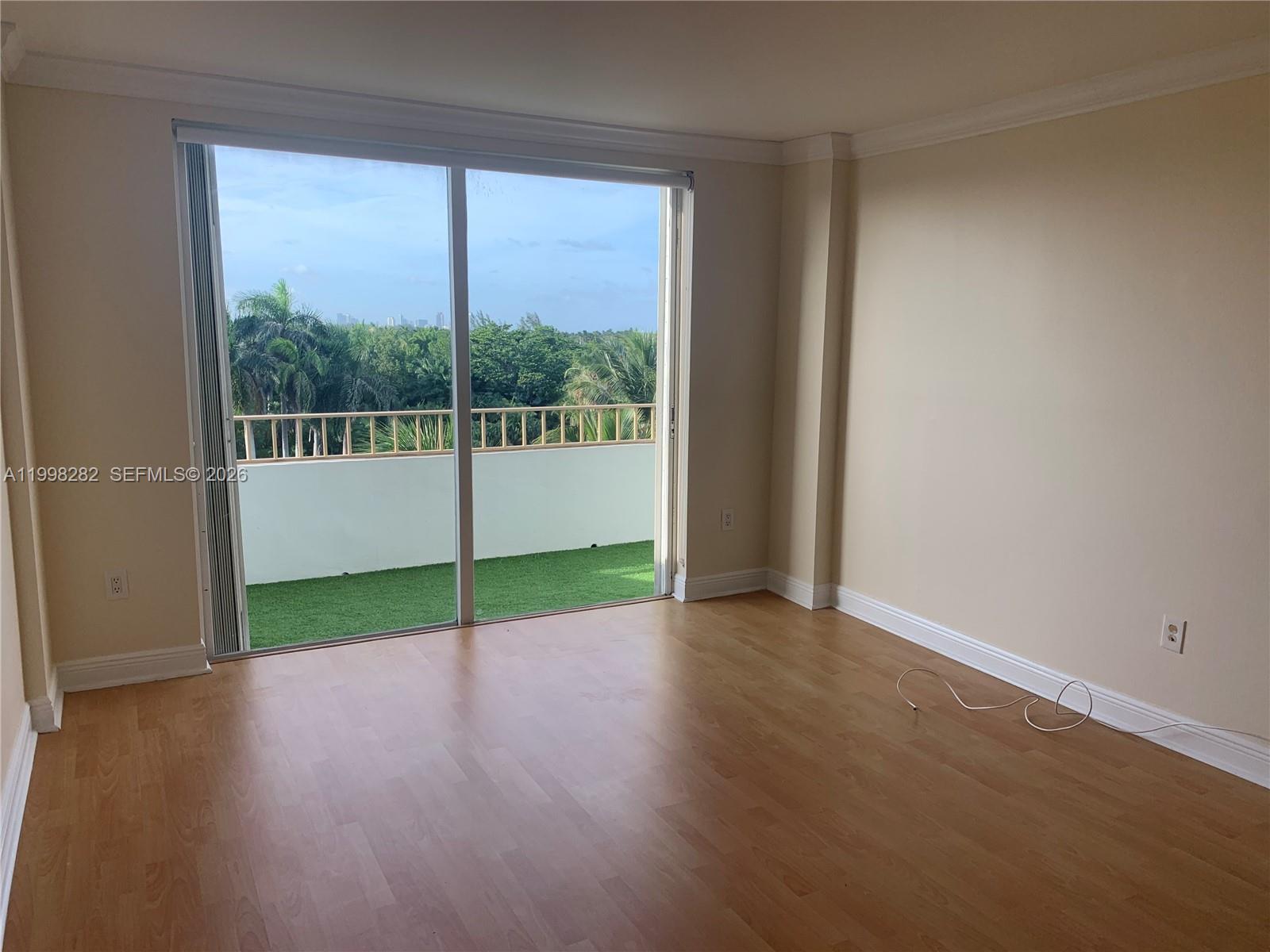 177 Ocean Ln Dr #512 Key Biscayne, FL 33149