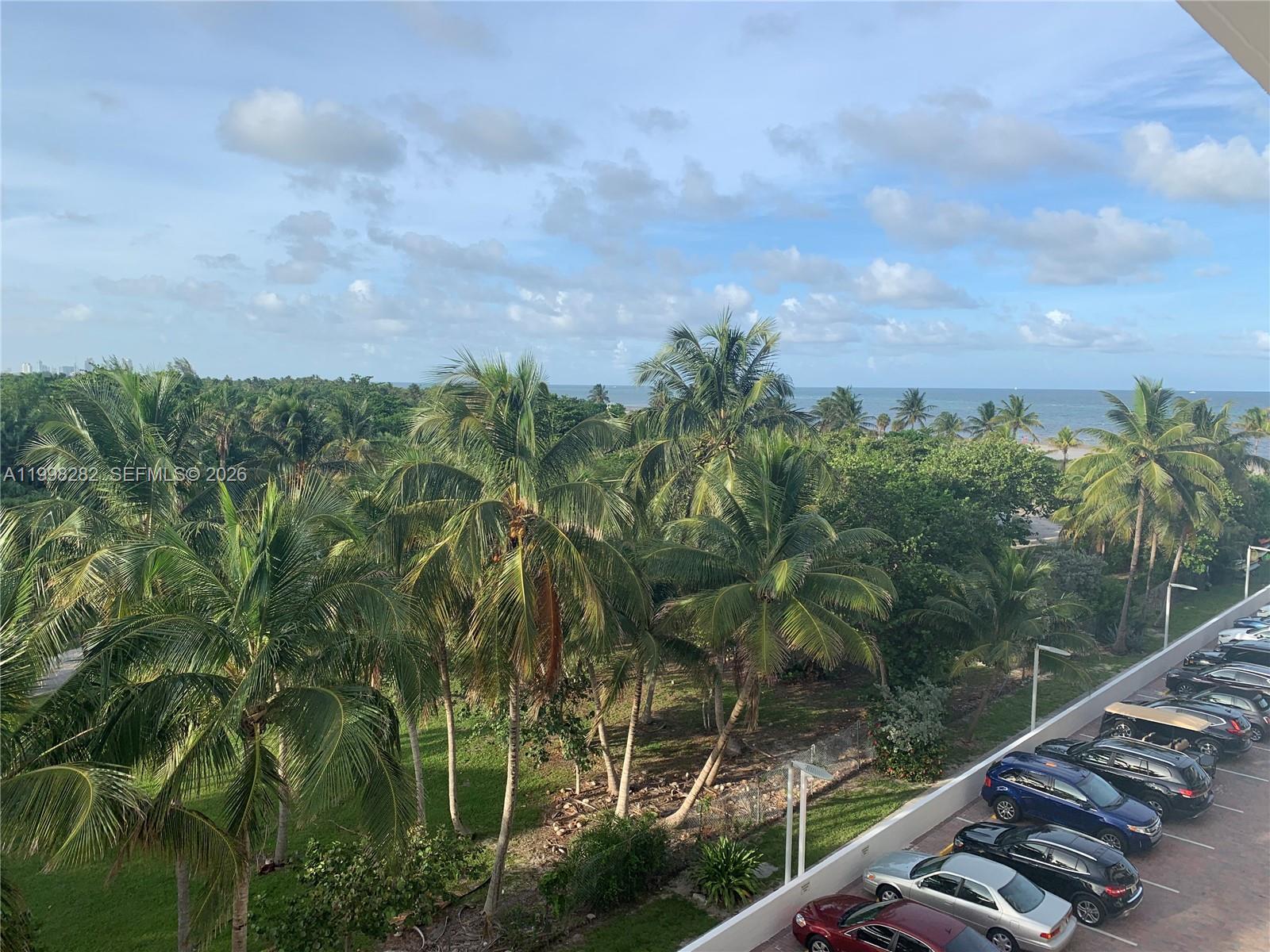 177 Ocean Ln Dr #512 Key Biscayne, FL 33149