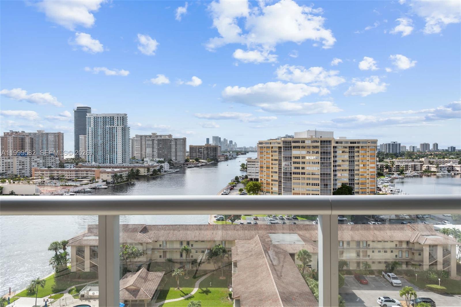 image Beachwalk Condominium15