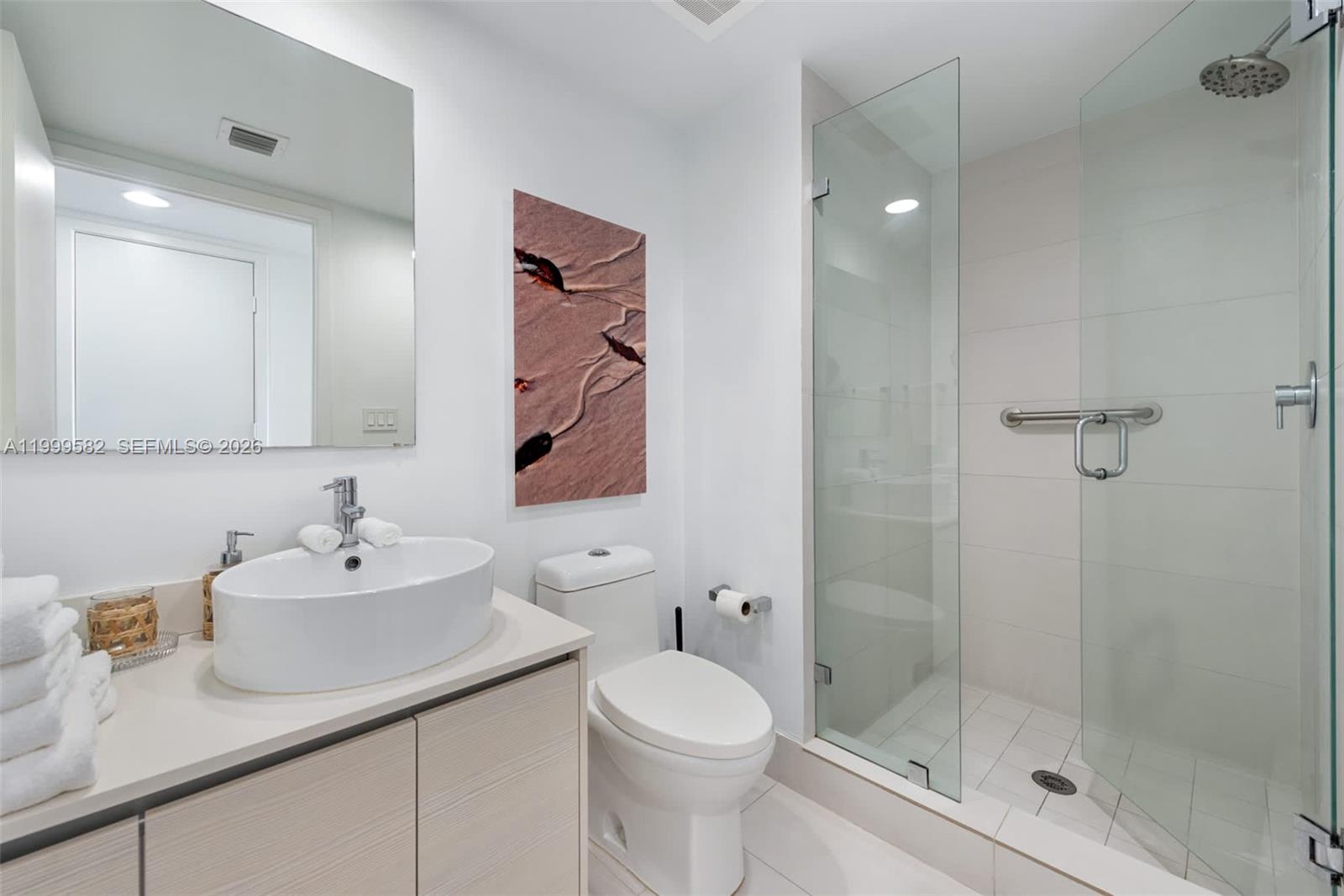 image Beachwalk Condominium17