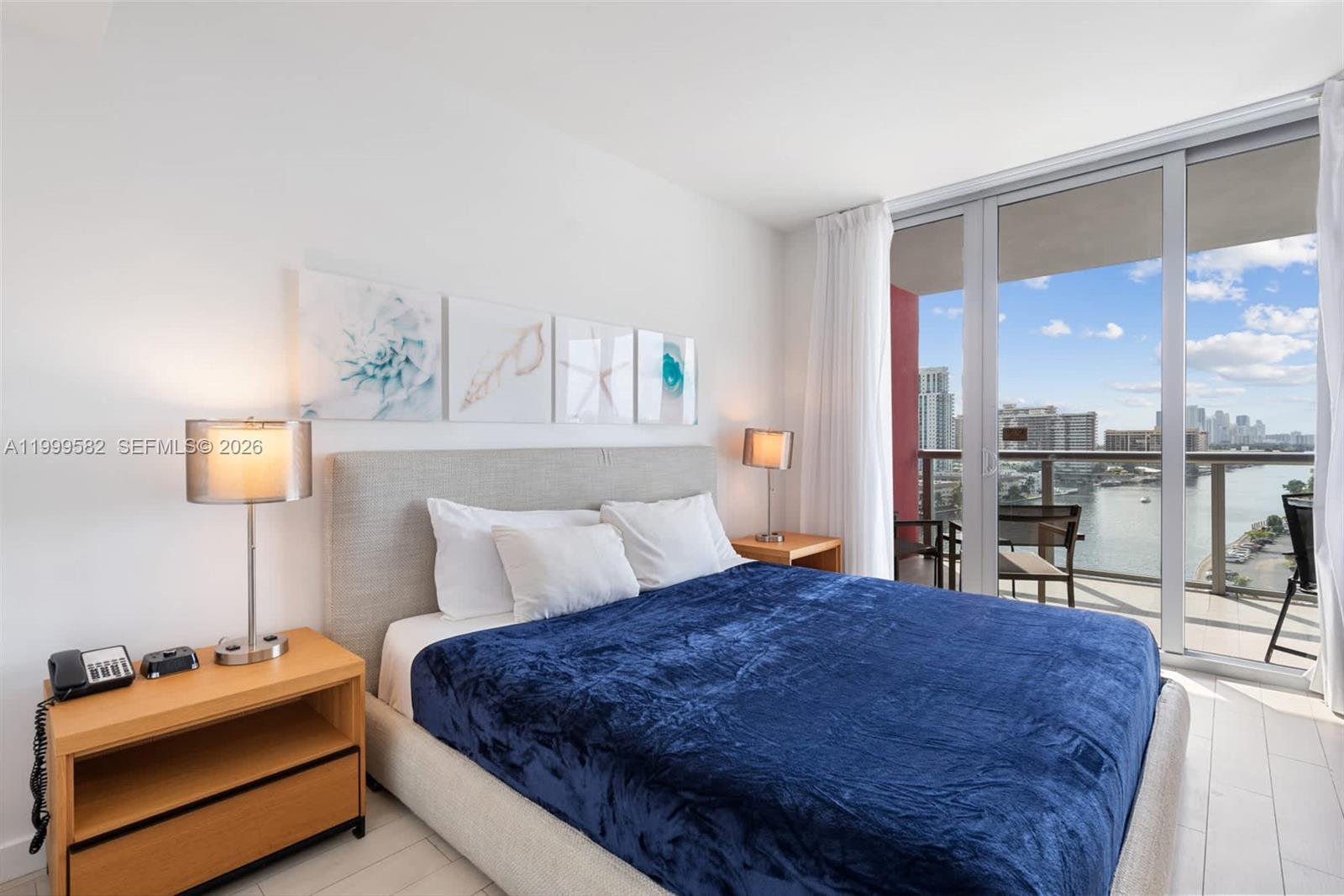 image Beachwalk Condominium25
