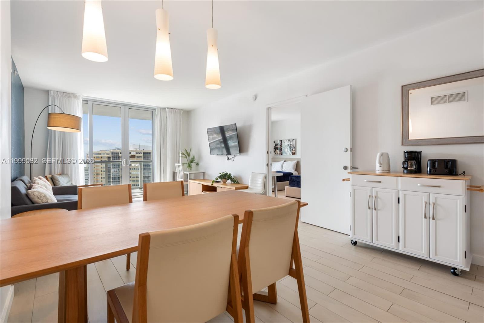 image Beachwalk Condominium8