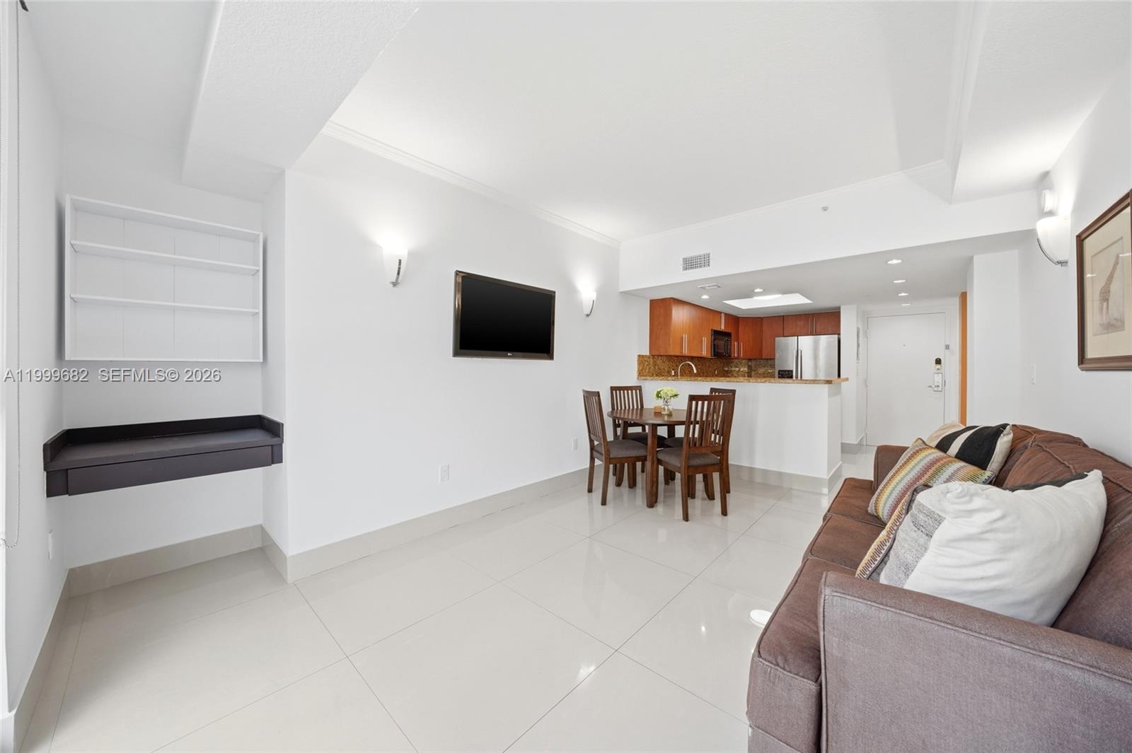 2951 S Bayshore Dr #1111 Miami, FL 33133