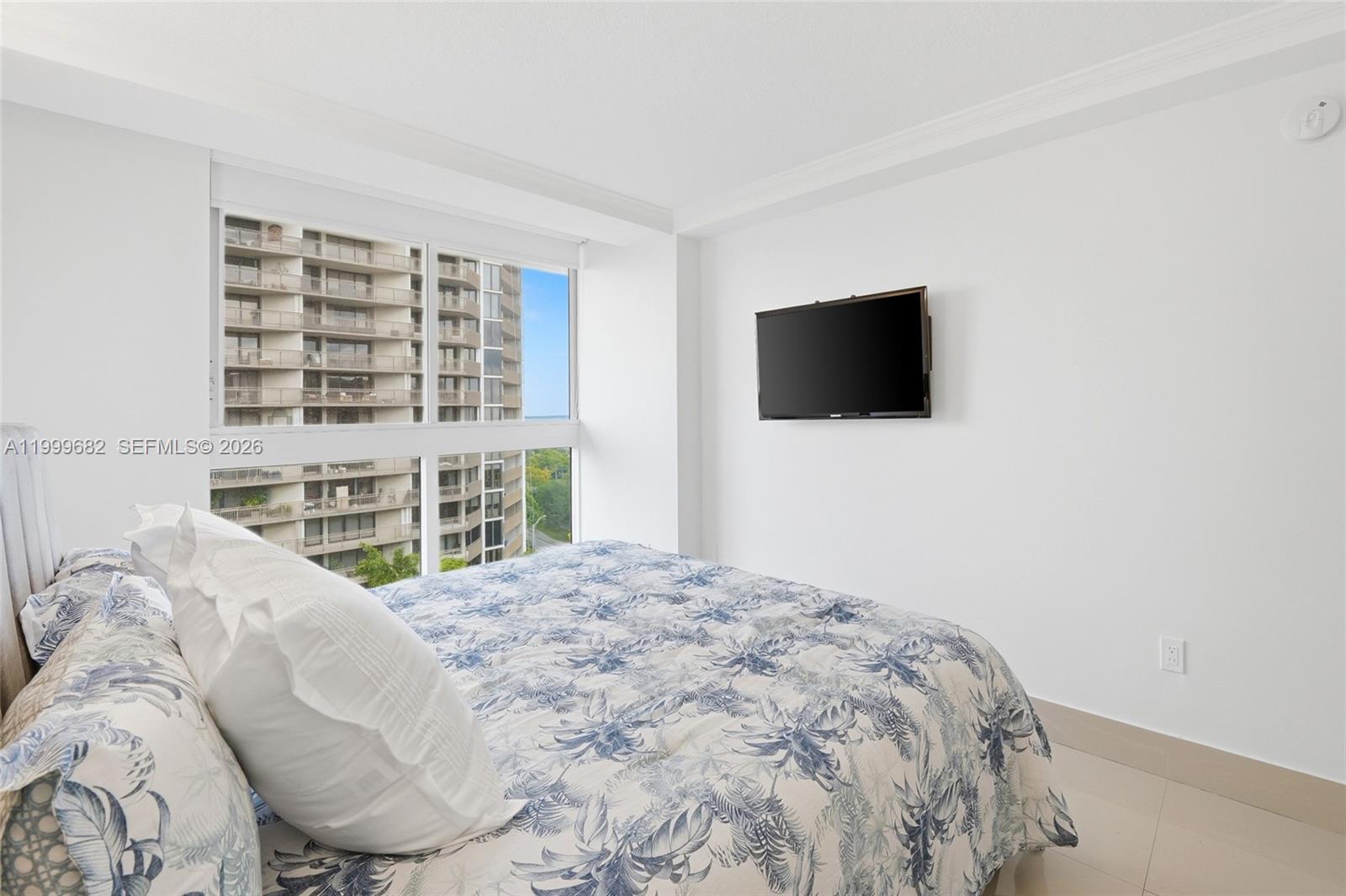 2951 S Bayshore Dr #1111 Miami, FL 33133