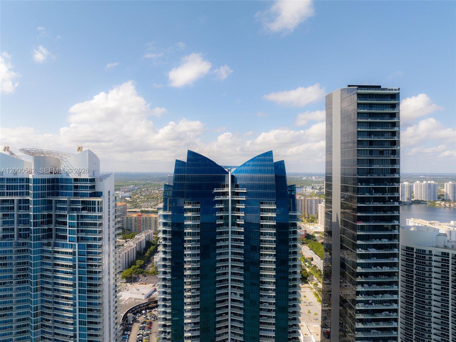 17121 Collins Ave #PH4406 Sunny Isles Beach, FL 33160