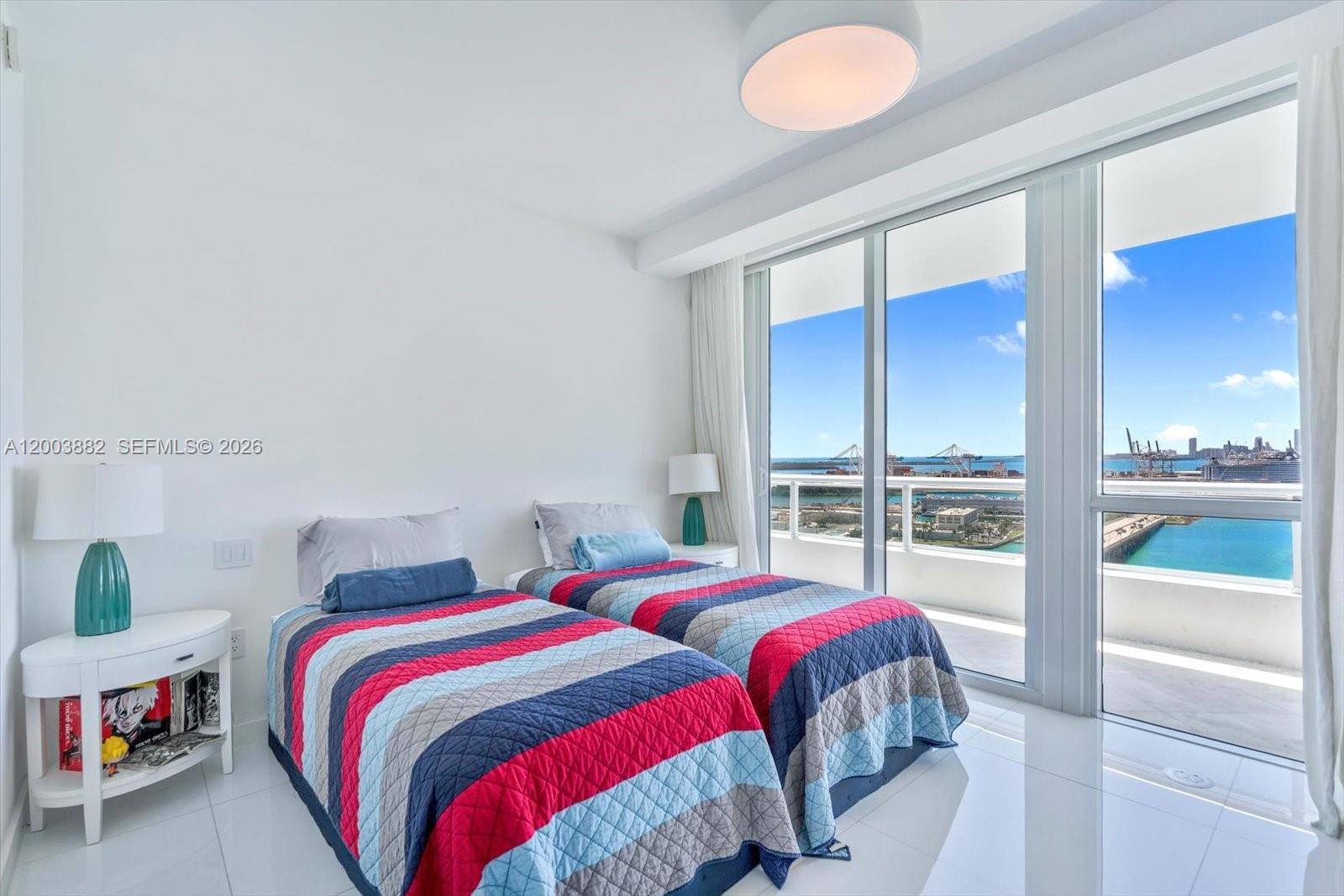 520 West Ave #2101 Miami Beach, FL 33139