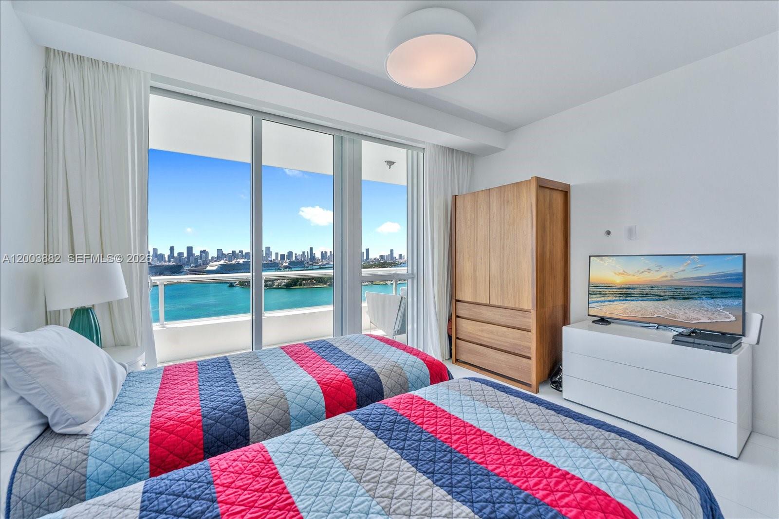 520 West Ave #2101 Miami Beach, FL 33139