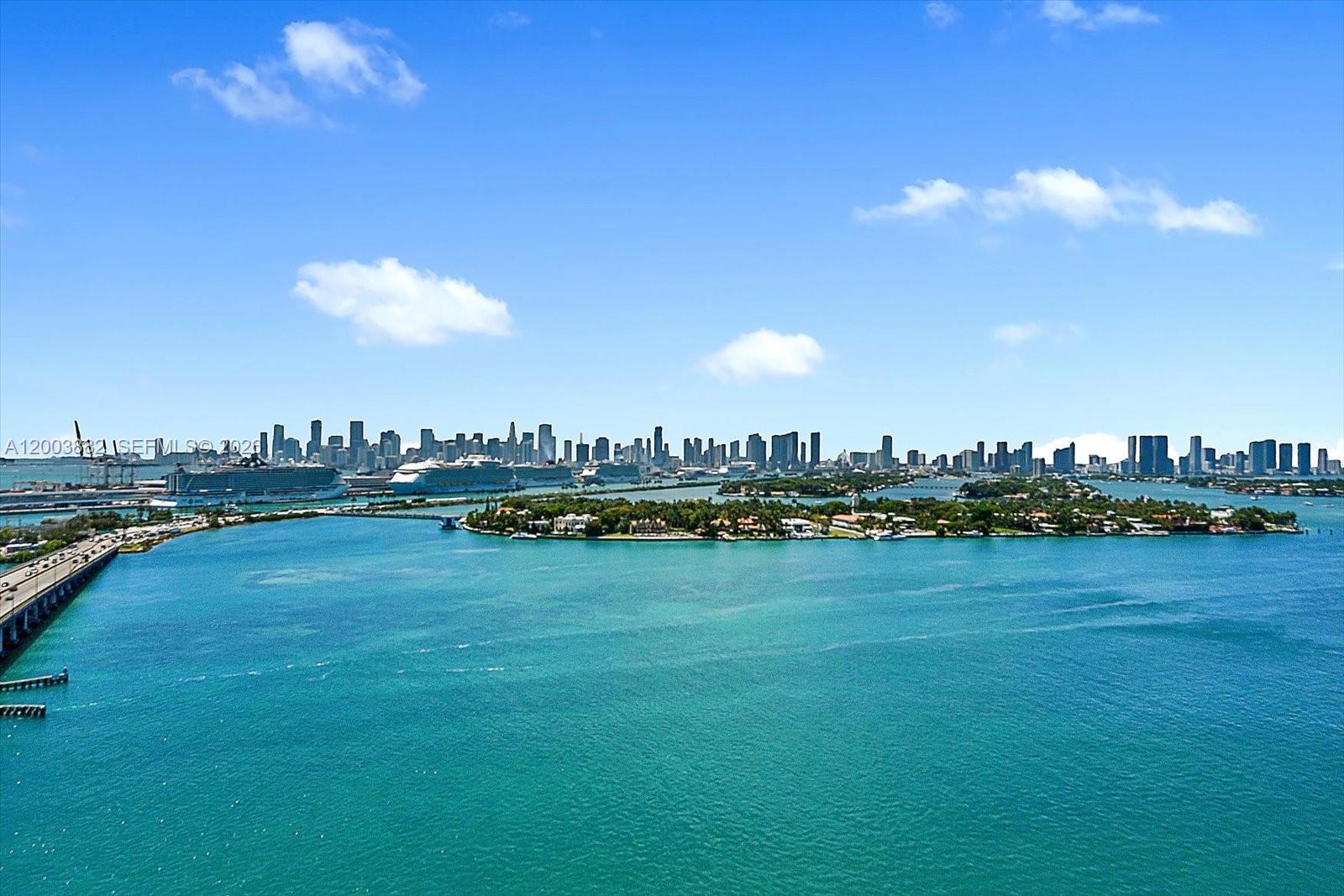 520 West Ave #2101 Miami Beach, FL 33139