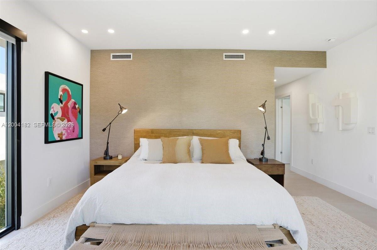 4354 Alton Rd Miami Beach, FL 33140