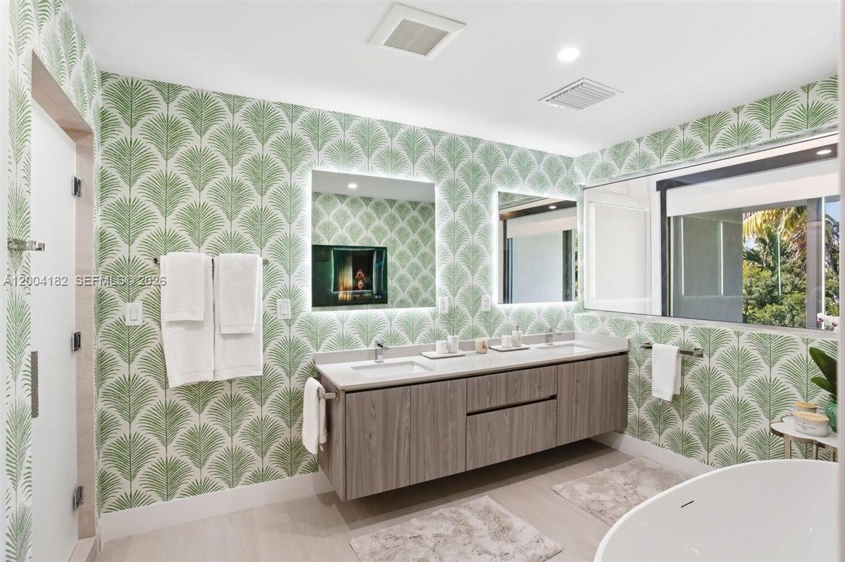 4354 Alton Rd Miami Beach, FL 33140