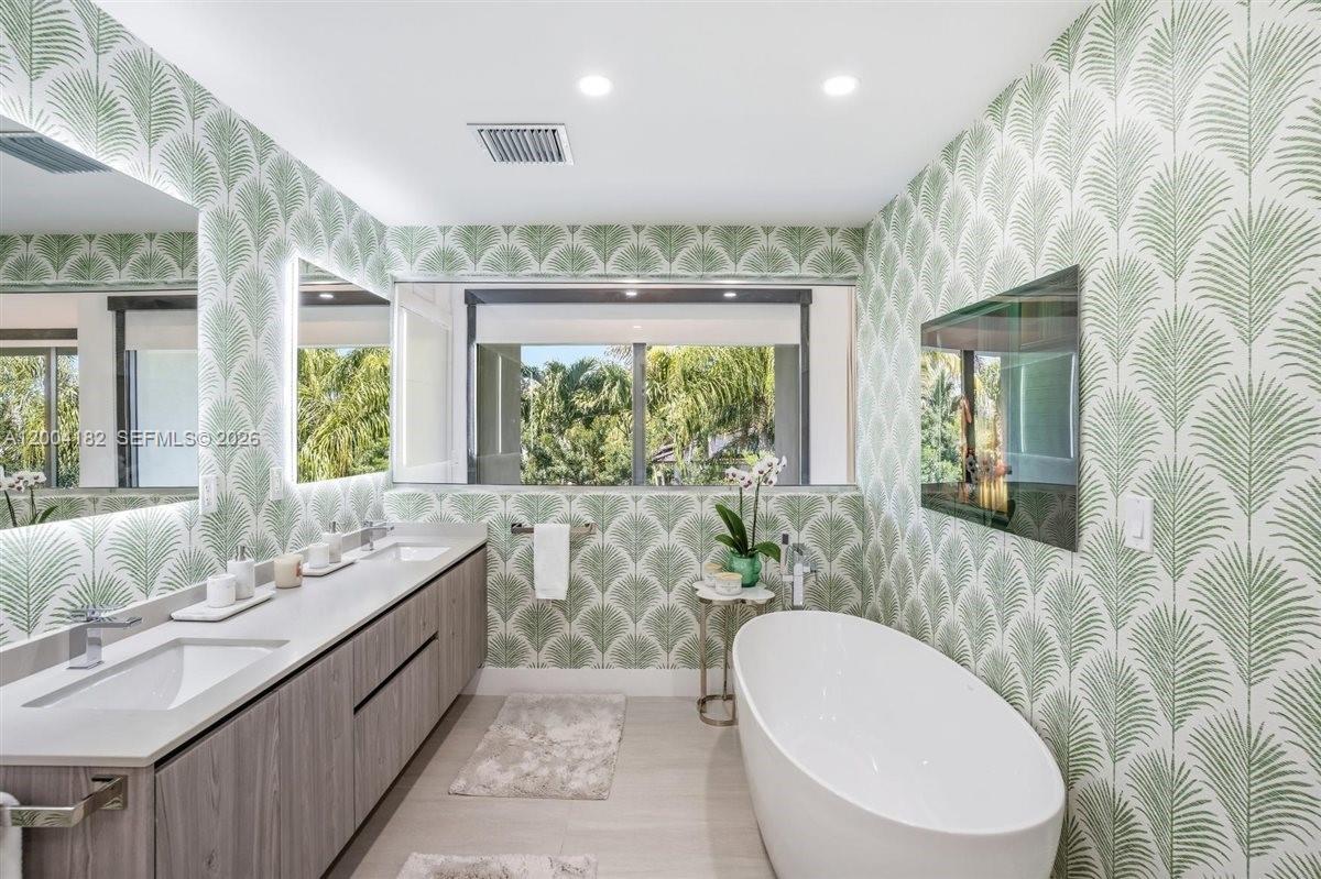 4354 Alton Rd Miami Beach, FL 33140