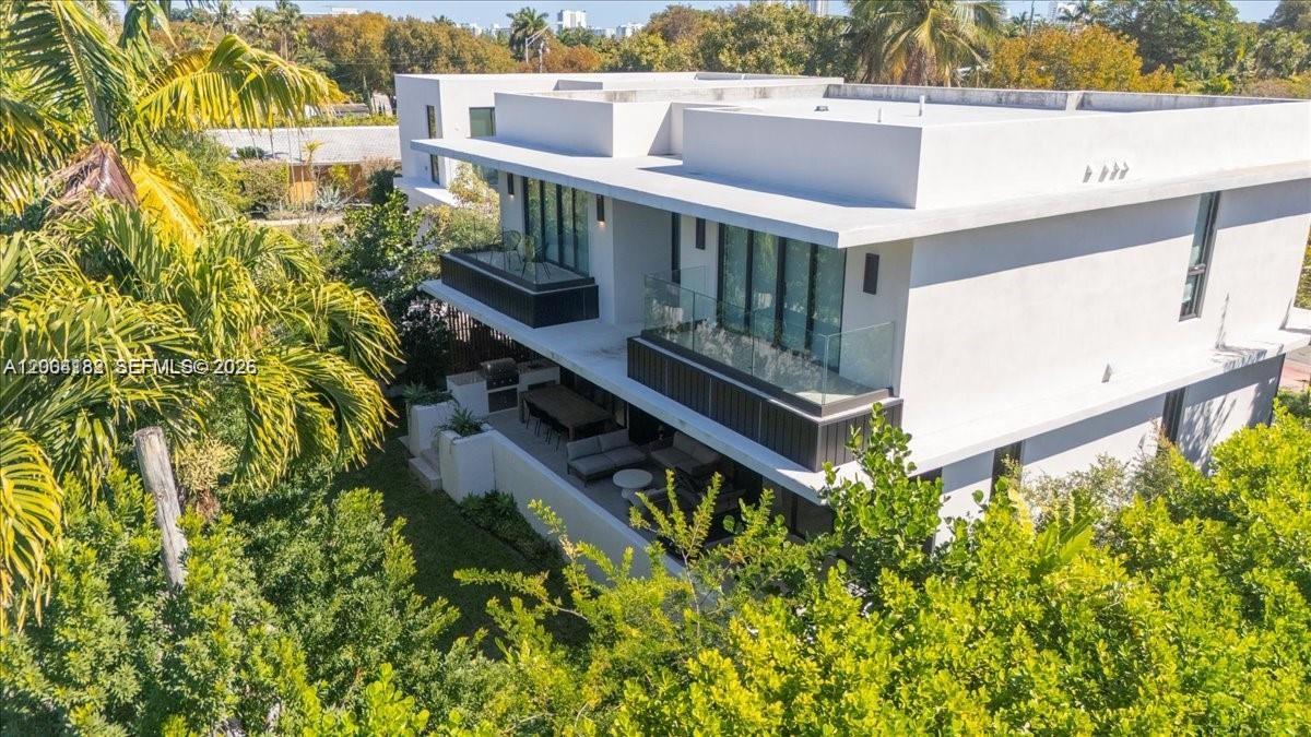 4354 Alton Rd Miami Beach, FL 33140