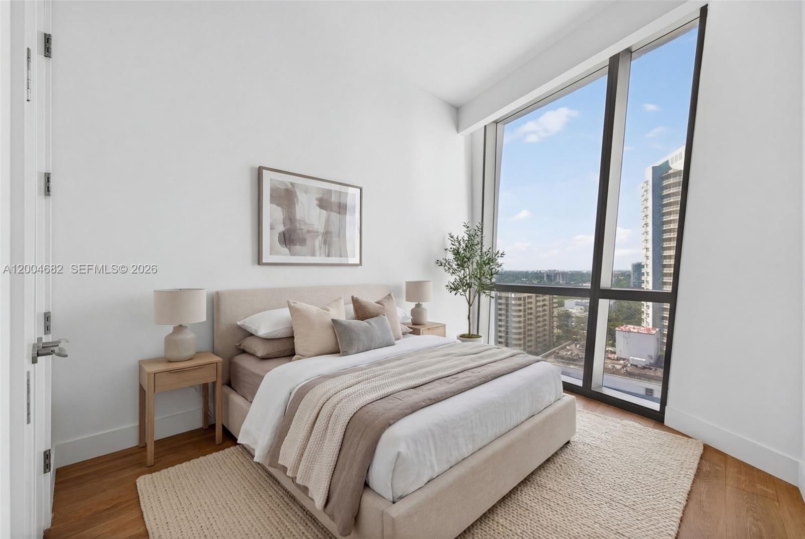 175 SE 25th Rd #1404 Miami, FL 33129