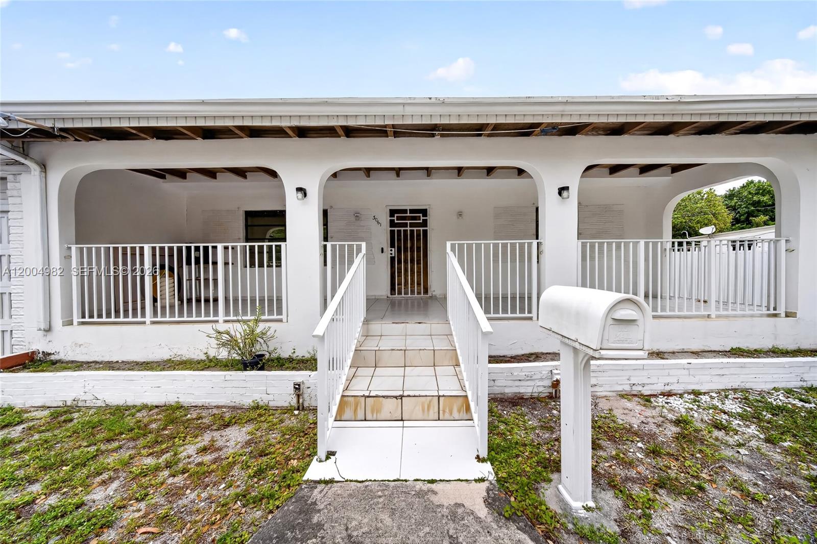 3061 NW 14th St