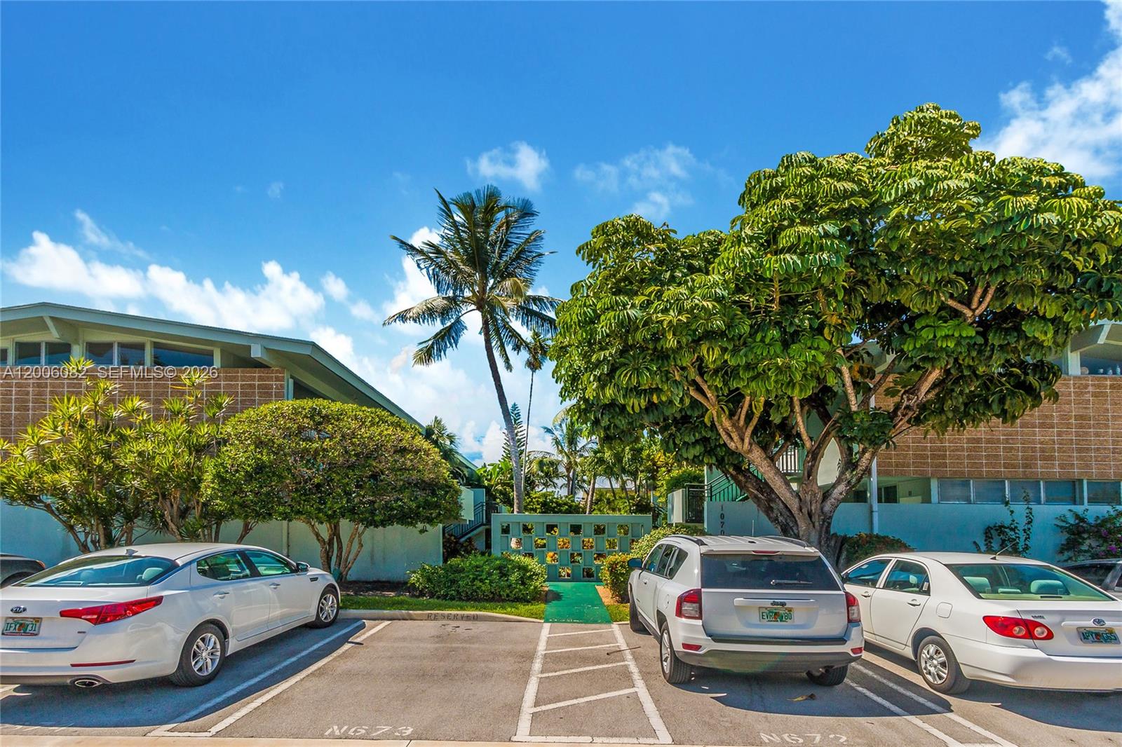 1060 98th St Bay Harbor Islands, FL 33154