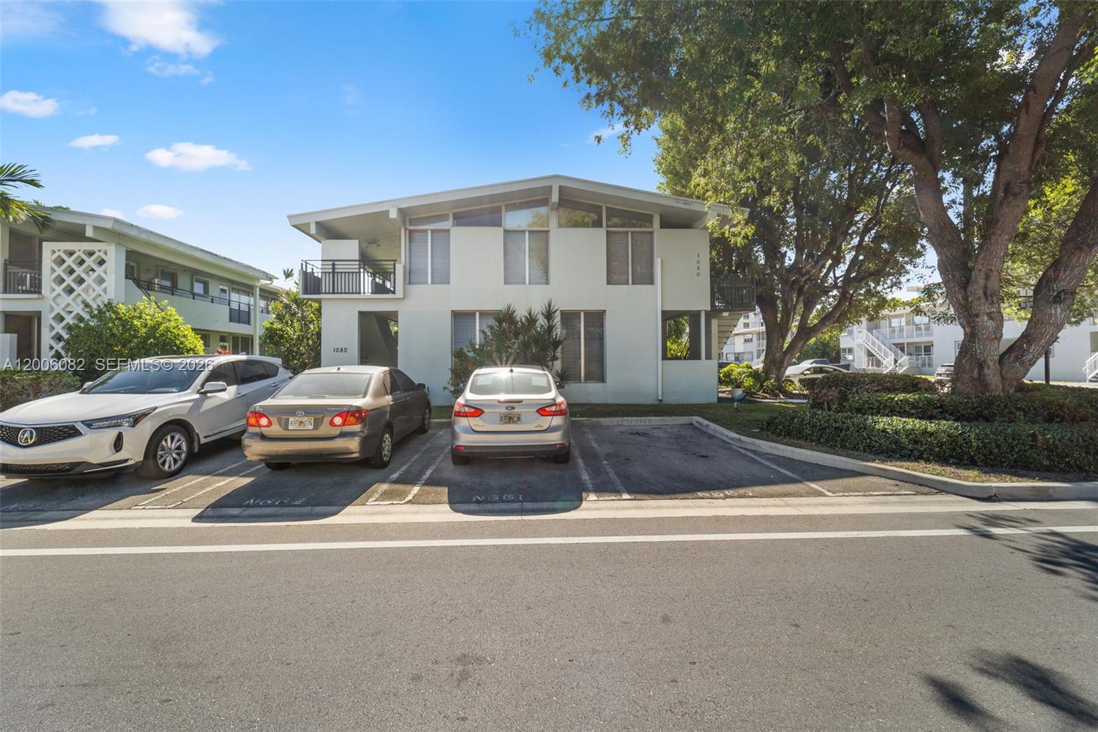 1060 98th St Bay Harbor Islands, FL 33154