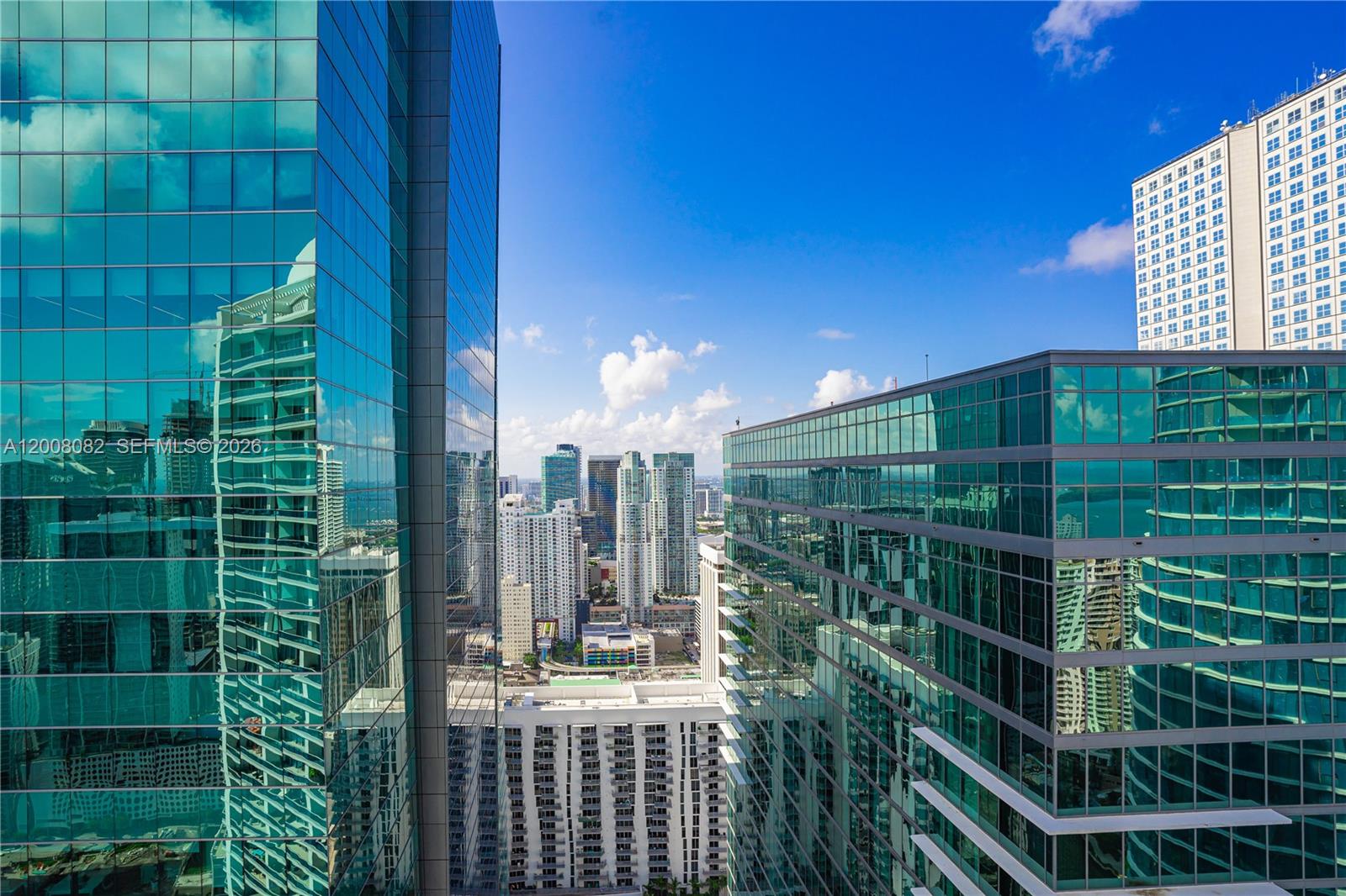 image Epic Residences27