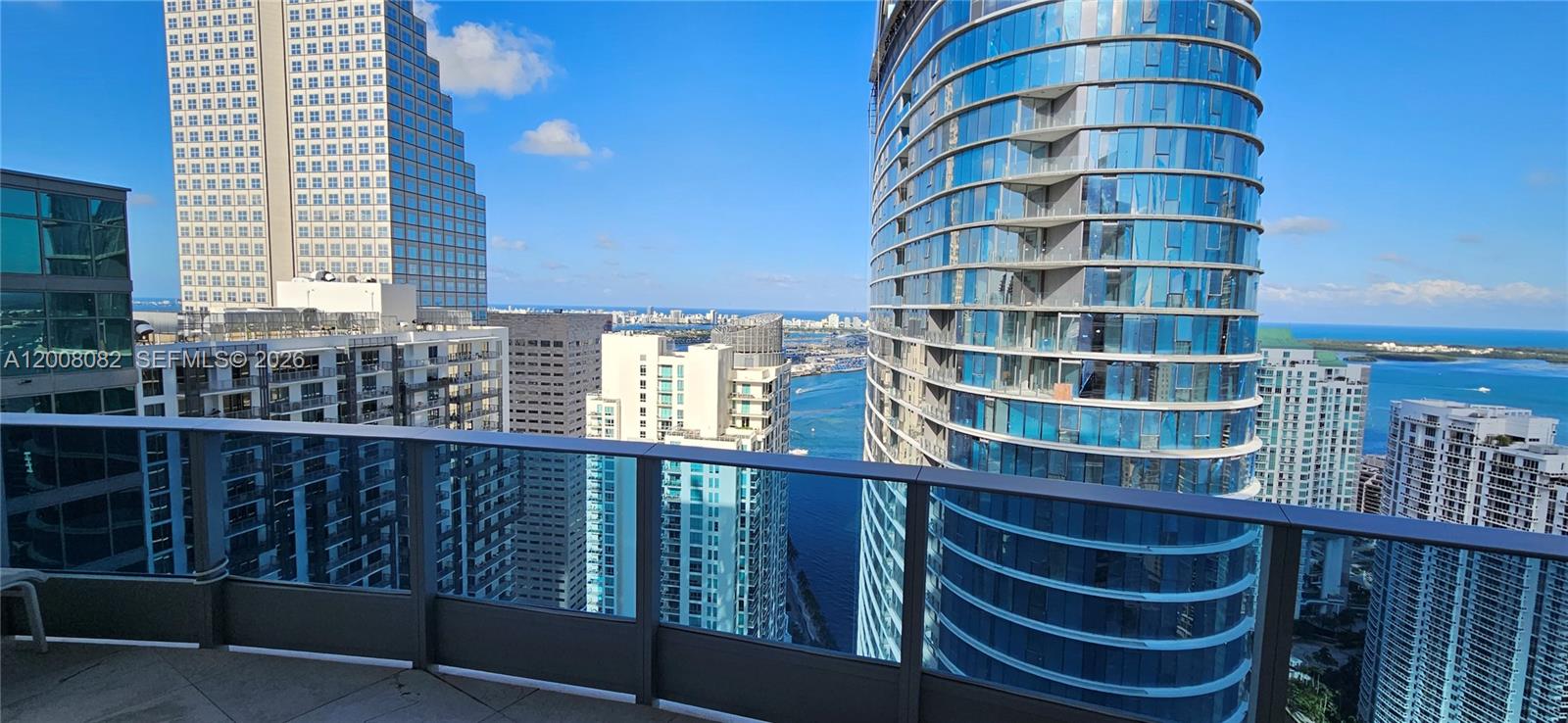 image Epic Residences41