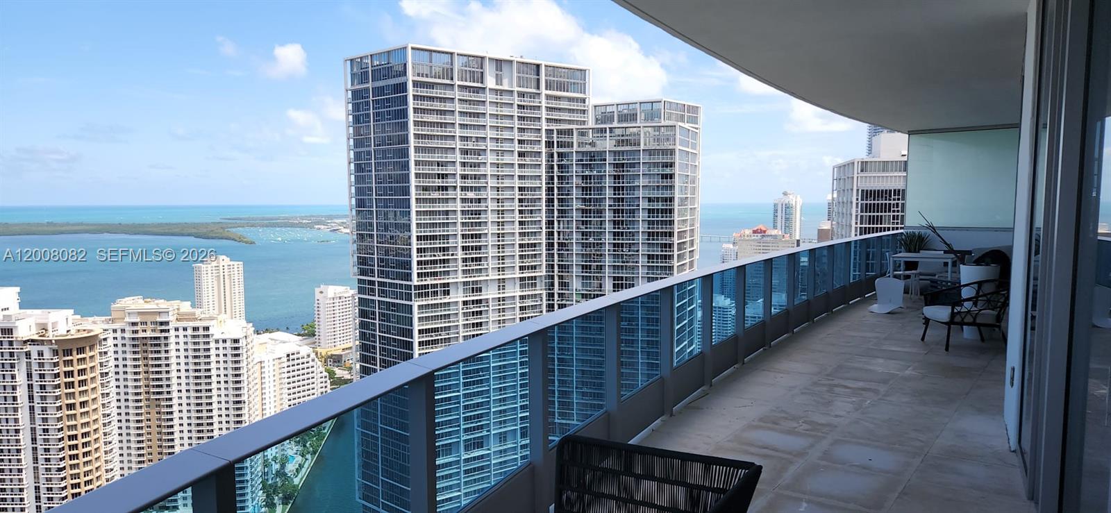 image Epic Residences53