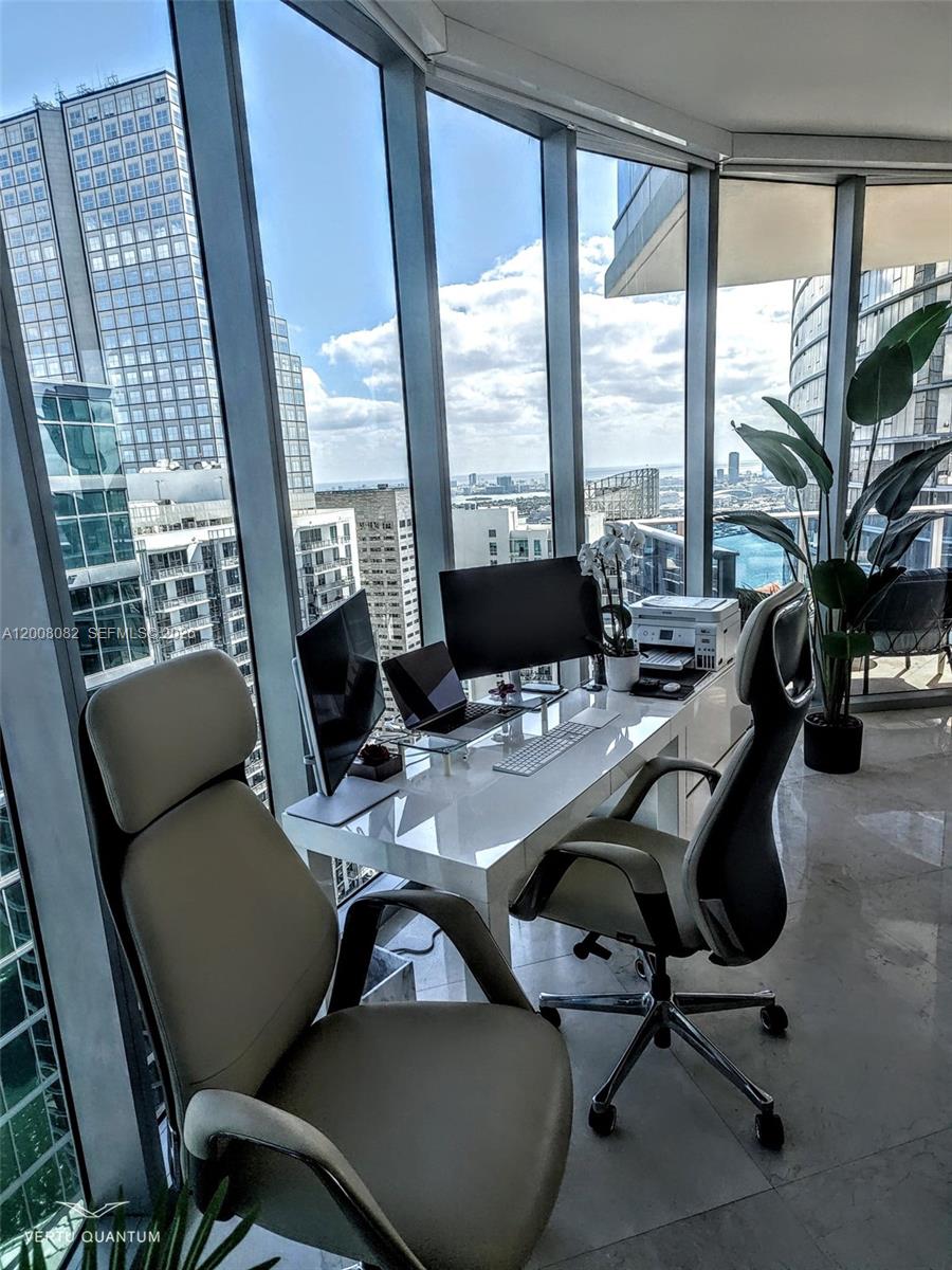 image Epic Residences55