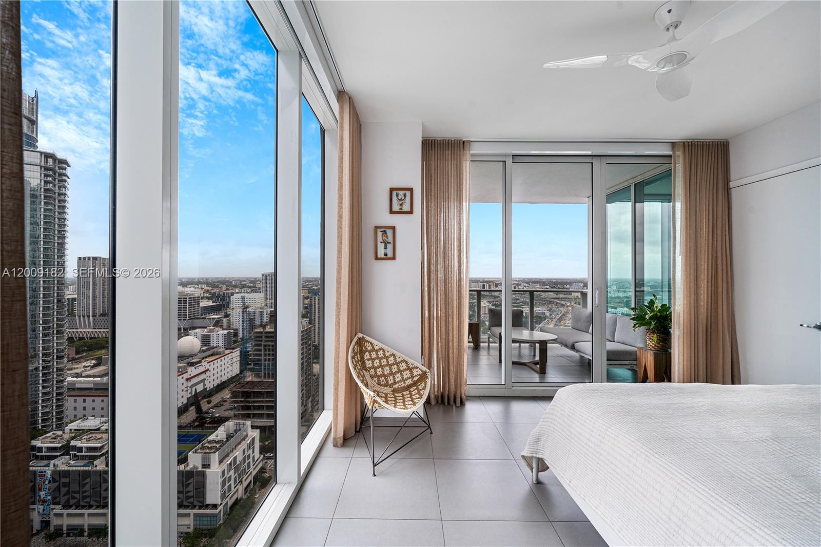 1040 Biscayne Blvd #3607 Miami, FL 33132