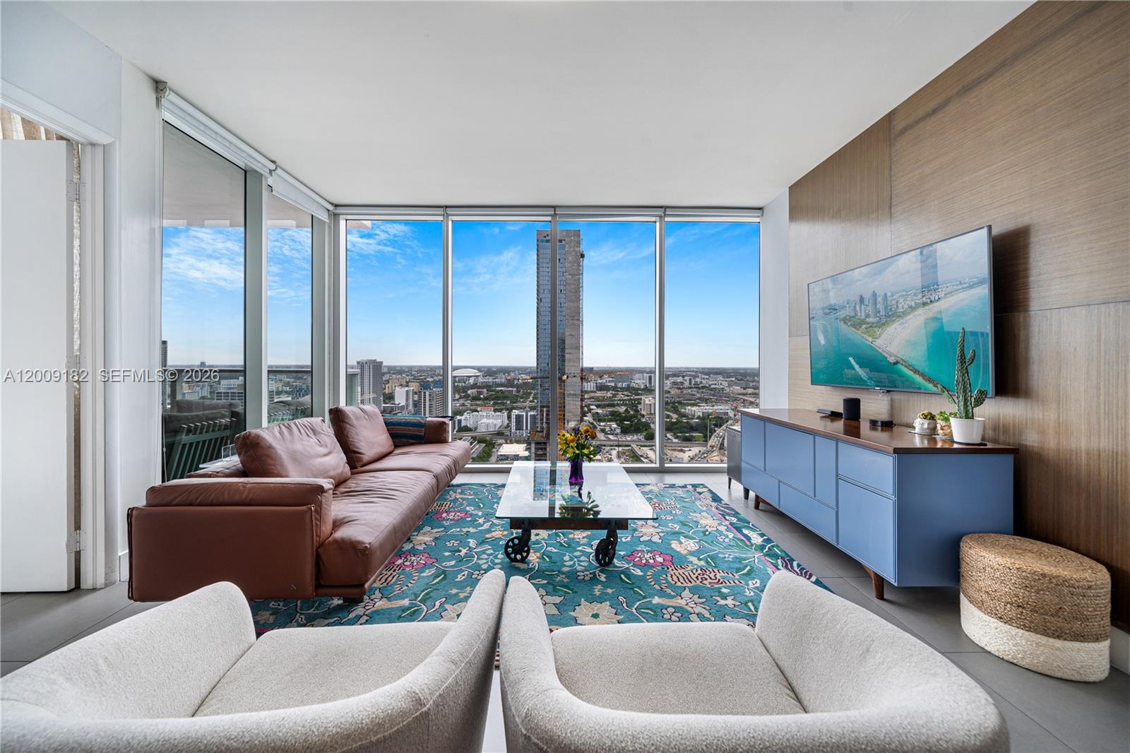 1040 Biscayne Blvd #3607 Miami, FL 33132