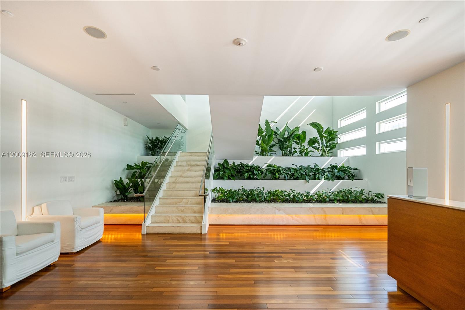 1040 Biscayne Blvd #3607 Miami, FL 33132