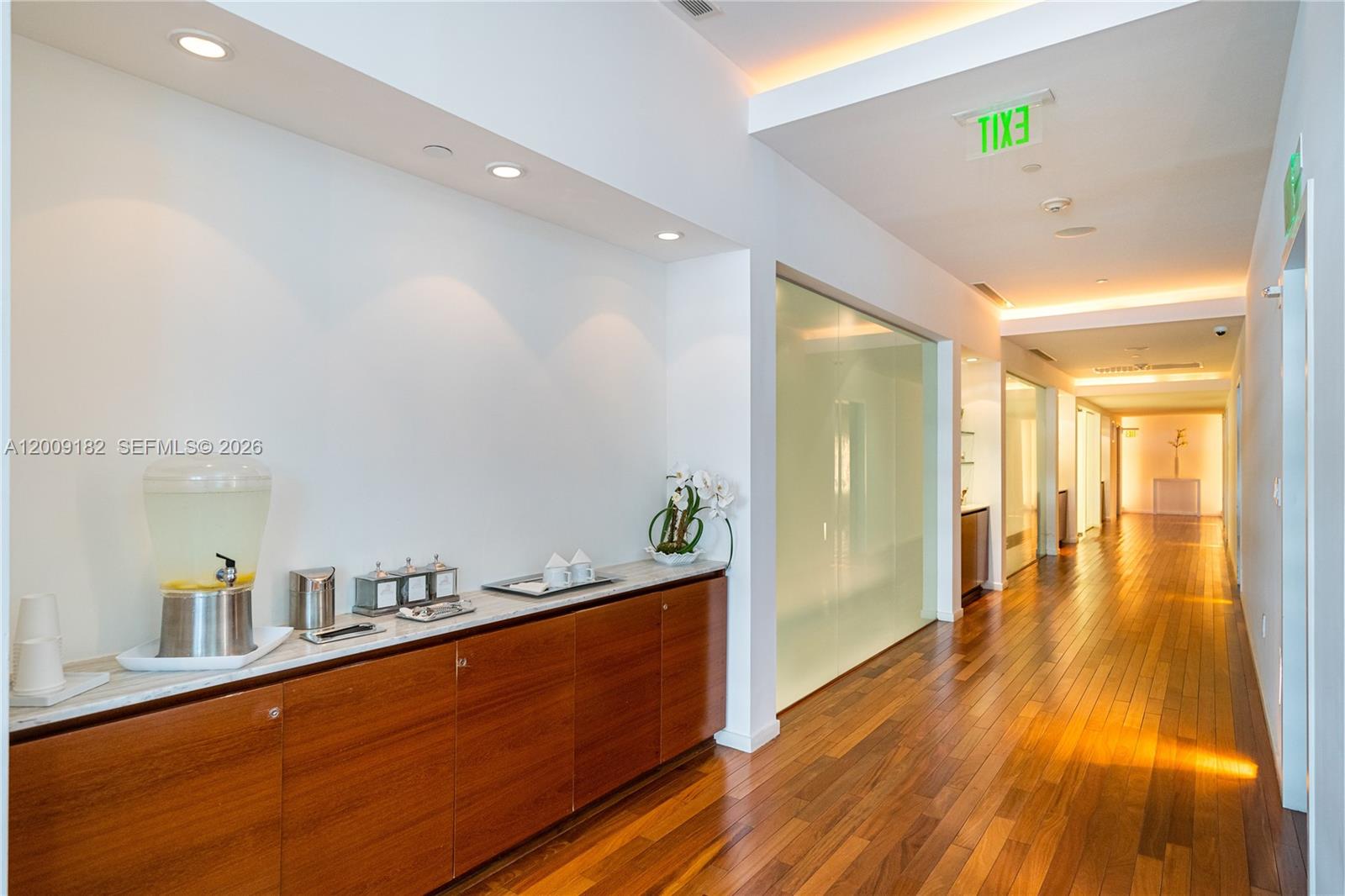 1040 Biscayne Blvd #3607 Miami, FL 33132