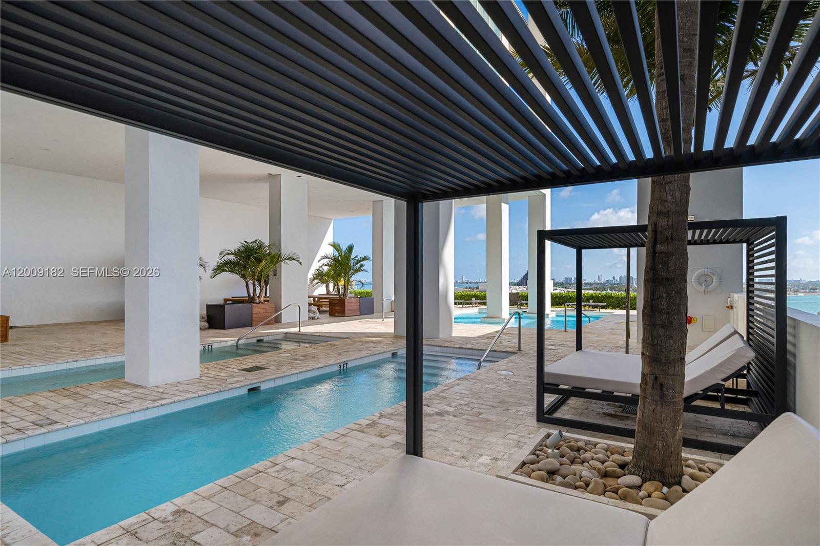 1040 Biscayne Blvd #3607 Miami, FL 33132