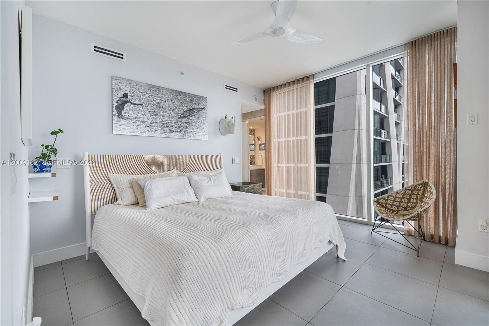 1040 Biscayne Blvd #3607 Miami, FL 33132