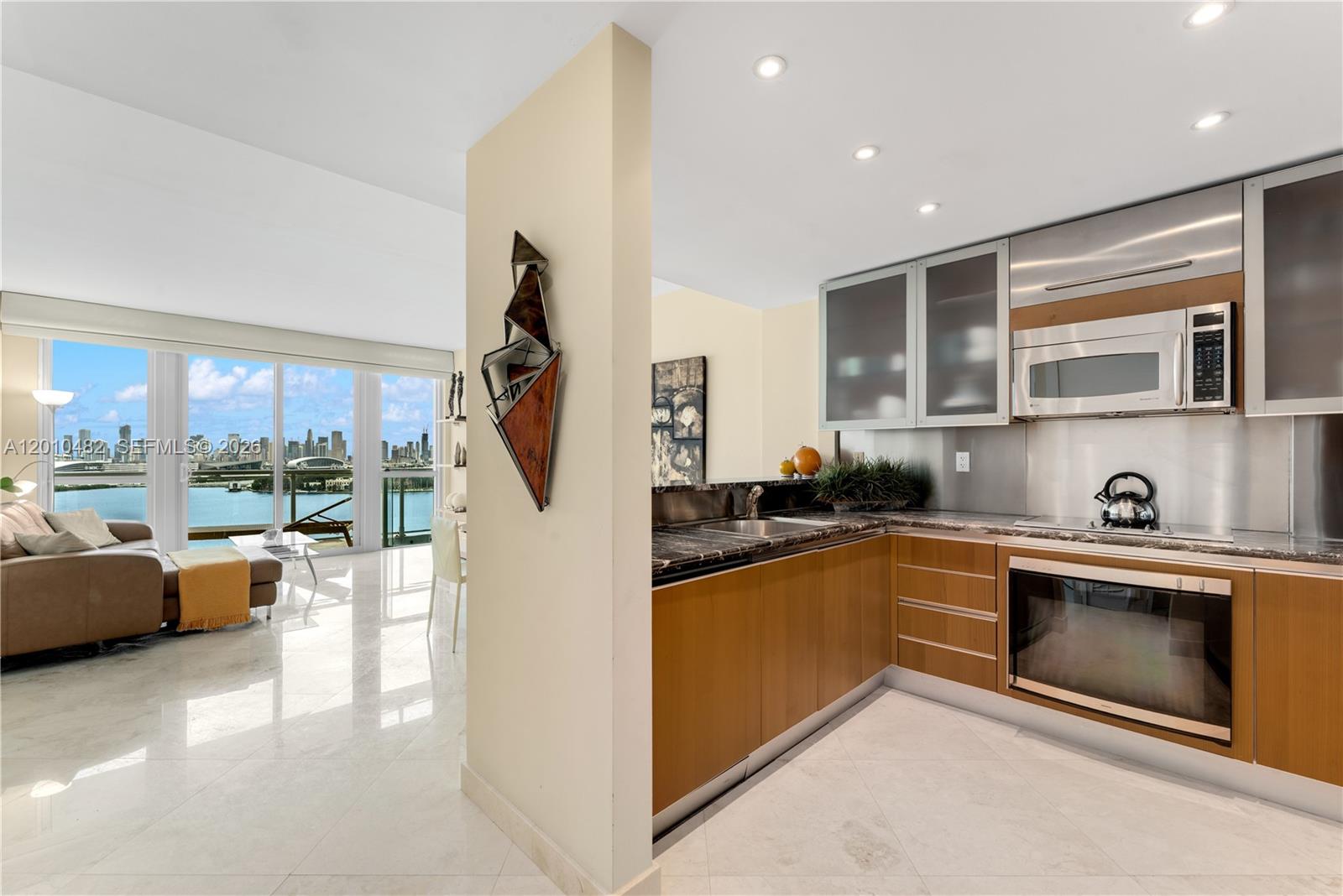 520 West Ave #1203 Miami Beach, FL 33139